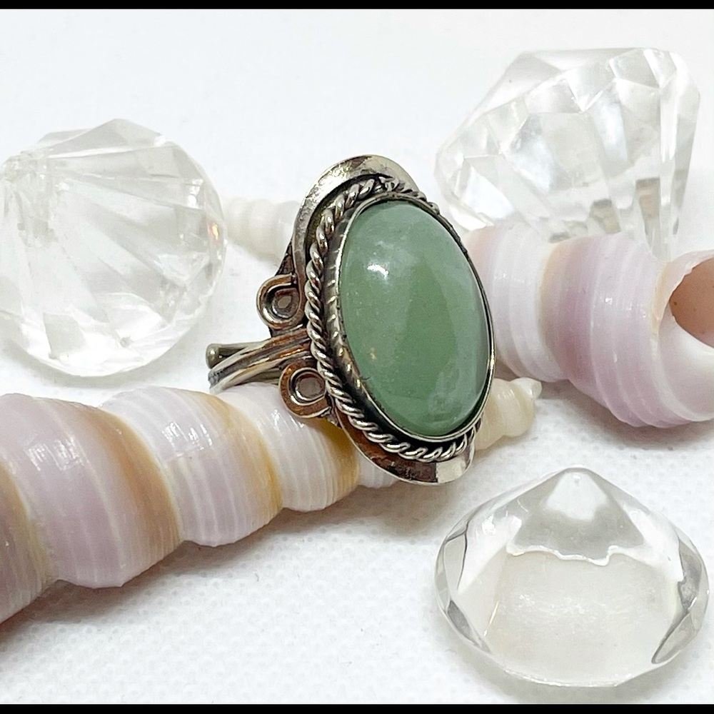 Handcrafted Jade Ring